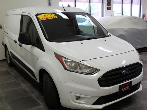 Used 2019 Ford Transit Connect XLT FWD image 3