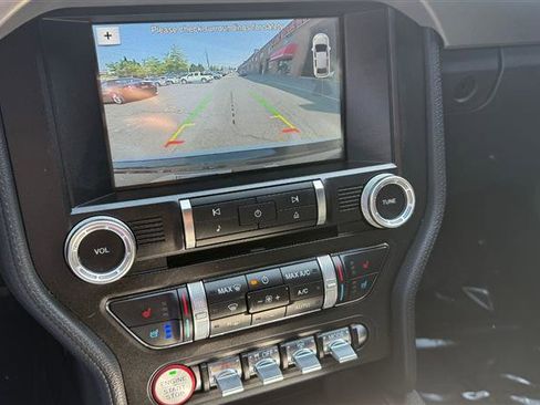 Used 2018 Ford Mustang GT Premium image 25