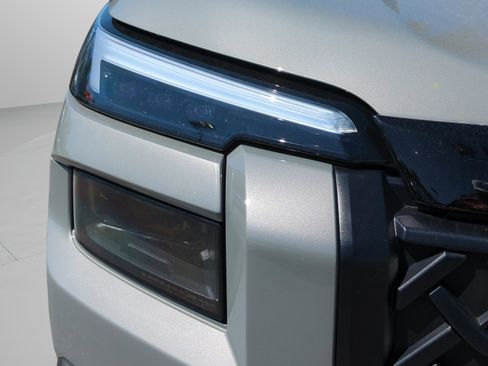 New 2026 Subaru Outback Premium image 9