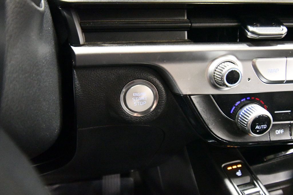Certified 2024 Kia Telluride S w/ S Sunroof Package AWD/4WD image 27