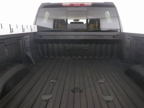 Used 2025 GMC Sierra 2500 Denali Ultimate image 32
