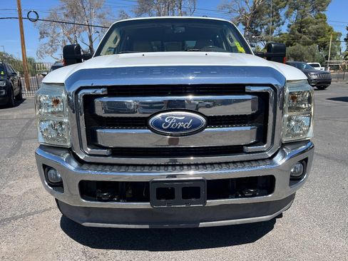 Used 2012 Ford F250 Lariat w/ Lariat Interior Pkg AWD/4WD image 12