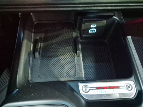 New 2025 Ford Bronco Heritage Edition image 32