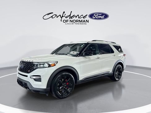 Used 2020 Ford Explorer ST w/ ST Street Pack AWD/4WD image 4