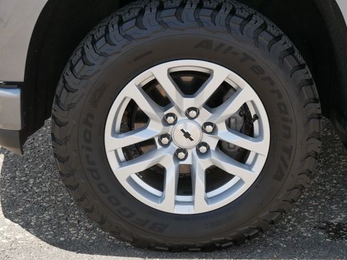 Used 2021 Chevrolet Silverado 1500 RST AWD/4WD image 15
