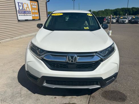 Used 2017 Honda CR-V LX image 2