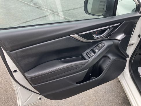 Used 2017 Subaru Impreza 2.0i Limited image 15