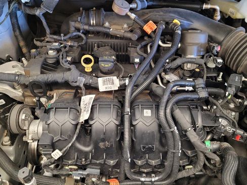 Used 2024 Ford Edge SEL image 30