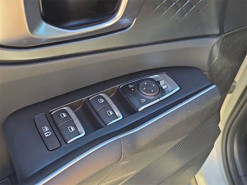 New 2026 Kia Sorento LX image 21