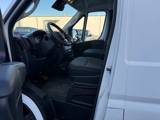 Used 2024 RAM ProMaster 3500 w/ Convenience Group FWD image 19