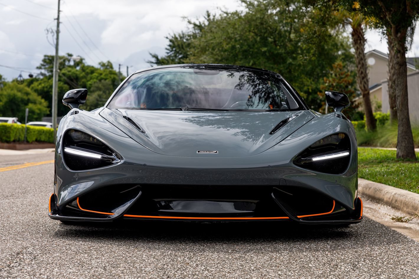 Used 2022 McLaren 765LT RWD image 27