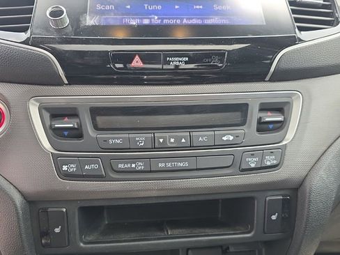 Used 2023 Honda Ridgeline RTL-E image 17