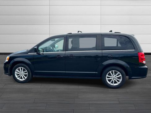 Used 2019 Dodge Grand Caravan SXT FWD image 7