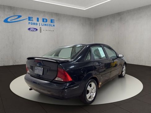 Used 2003 Ford Focus ZTS image 8