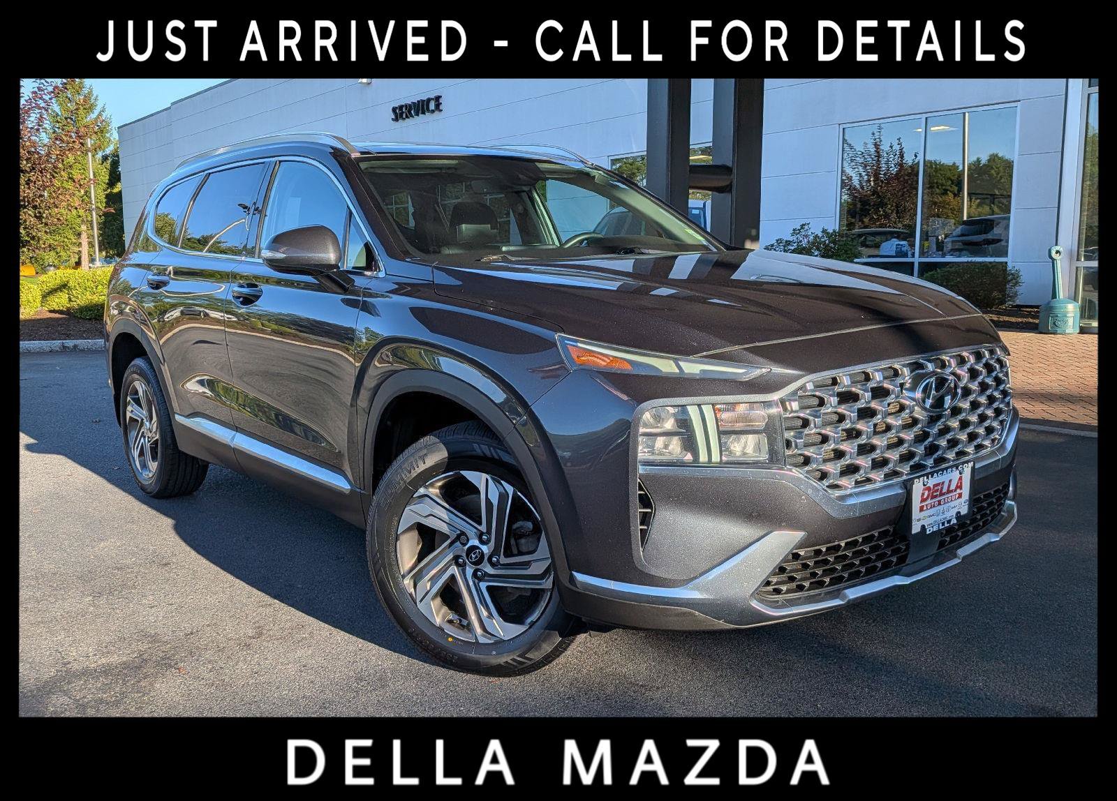 Used 2022 Hyundai Santa Fe SEL w/ Convenience + Premium Package AWD/4WD image 1