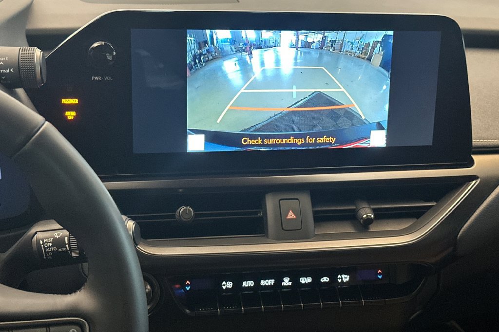 Used 2025 Lexus UX 300h FWD w/ Accessory Package (Z2) image 19