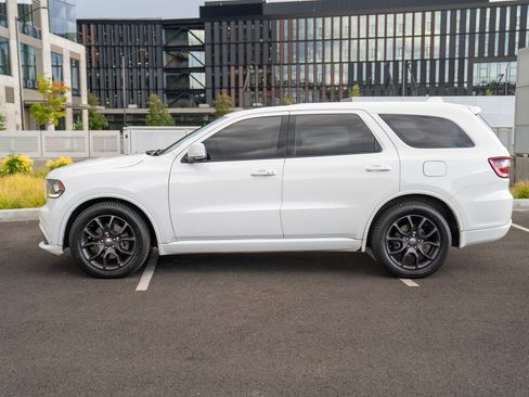 Used 2016 Dodge Durango R/T w/ Technology Group AWD/4WD image 2