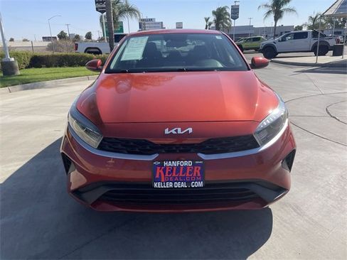Used 2023 Kia Forte LXS image 3
