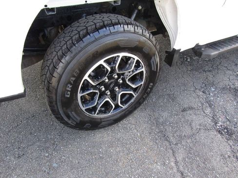 Used 2023 Ford F150 XLT w/ Equipment Group 302A High image 44