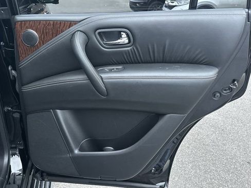 Used 2020 Nissan Armada SL w/ Premium Package image 21