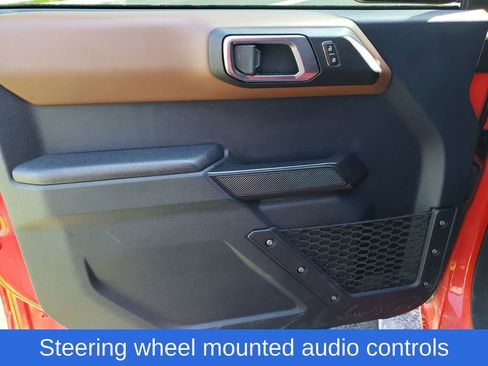 Used 2024 Ford Bronco Outer Banks AWD/4WD image 18