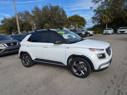 Used 2023 Hyundai Venue Limited