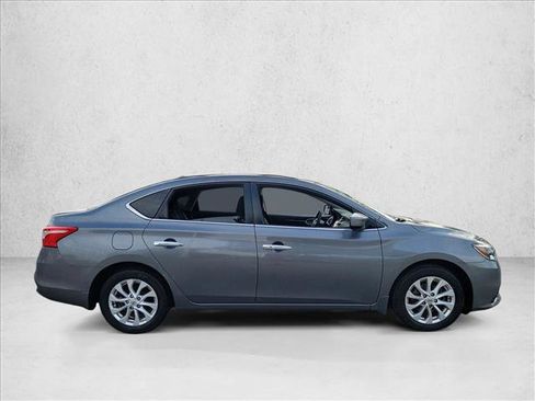 Used 2017 Nissan Sentra SV w/ Style Package image 4