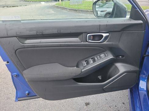 Used 2022 Honda Civic Sport image 14