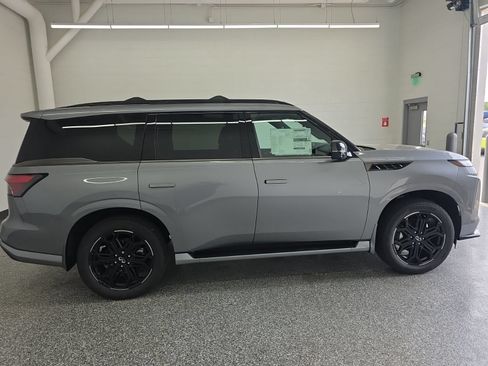 New 2026 INFINITI QX80 4WD w/ Sport Exterior Package image 6