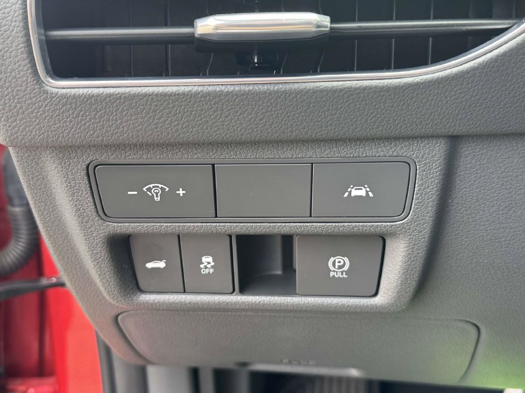 Used 2021 Hyundai Sonata Limited w/ Preferred Accessory Package FWD image 26