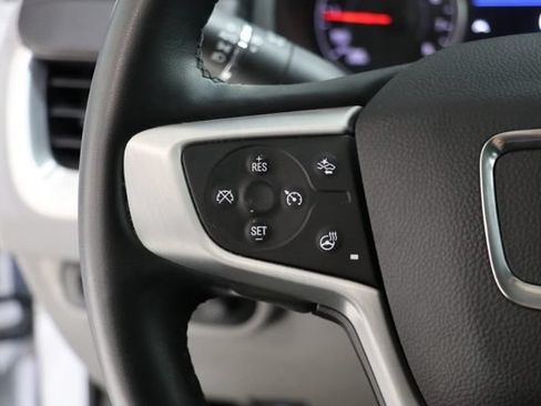 Used 2023 GMC Terrain SLT w/ Tech Package AWD/4WD image 22