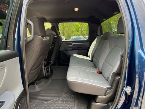Used 2022 RAM 1500 Big Horn AWD/4WD image 29