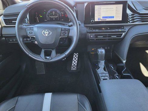 Certified 2025 Toyota Camry SE image 17