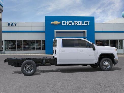New 2026 Chevrolet Silverado 3500 W/T w/ WT Convenience Package AWD/4WD image 39