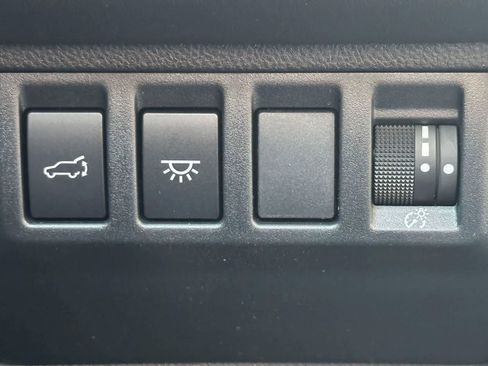 New 2026 Subaru Ascent Limited Bronze image 23