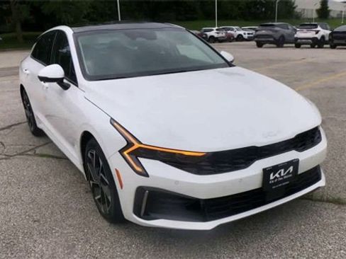 New 2026 Kia K5 EX image 5