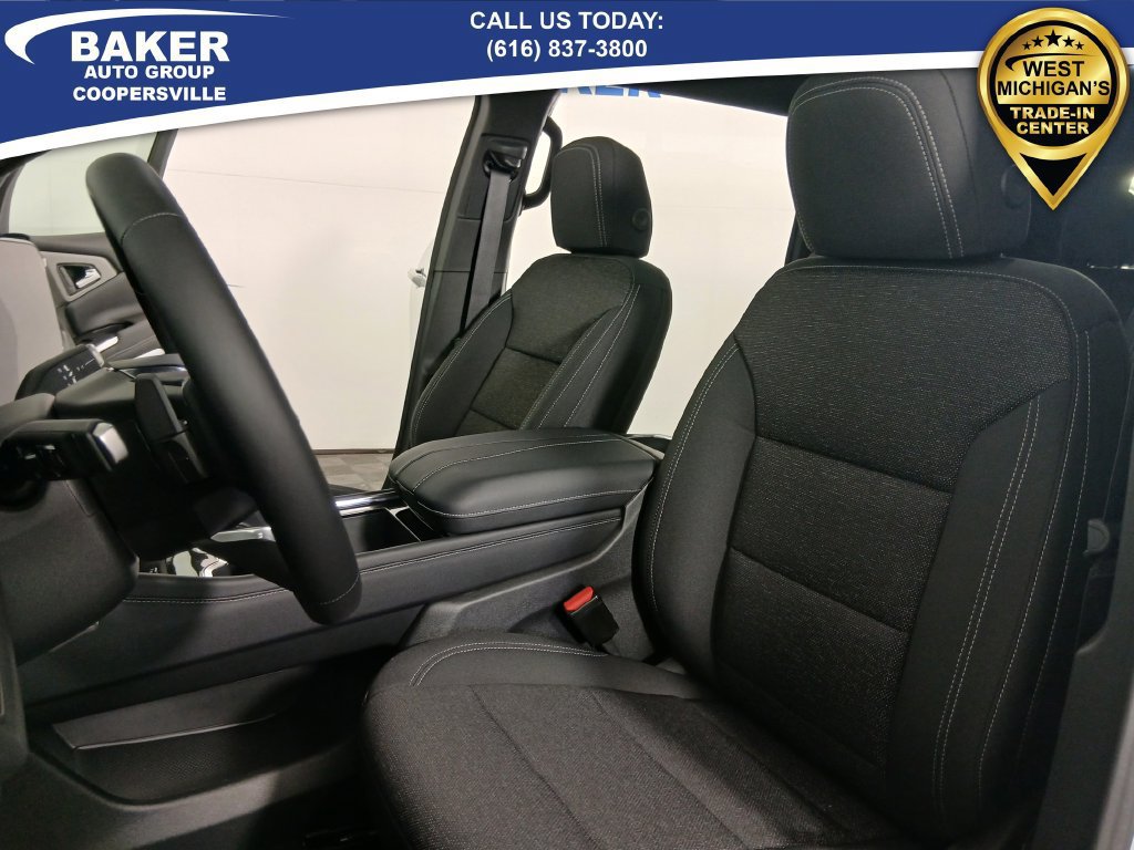 New 2027 Chevrolet Traverse LT w/ Sun and Wheel Package AWD/4WD image 23