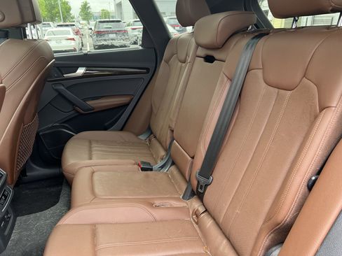 Used 2019 Audi Q5 2.0T Premium Plus w/ Premium Plus Package AWD/4WD image 33