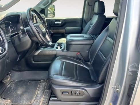 Used 2021 GMC Sierra 3500 Denali w/ Denali Ultimate Package image 12