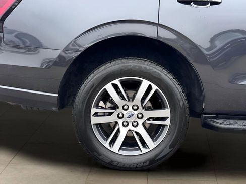 Used 2024 Ford Expedition Limited AWD/4WD image 46