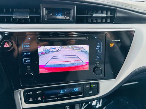 Used 2017 Toyota Corolla LE w/ Carpet Mat Package (TMS) image 27