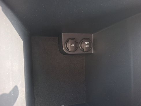 Used 2023 Hyundai Palisade SEL w/ Cargo Package image 26