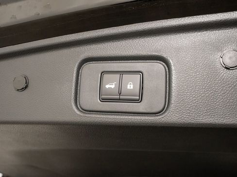 New 2026 Nissan Pathfinder SL w/ SL Premium Package image 7