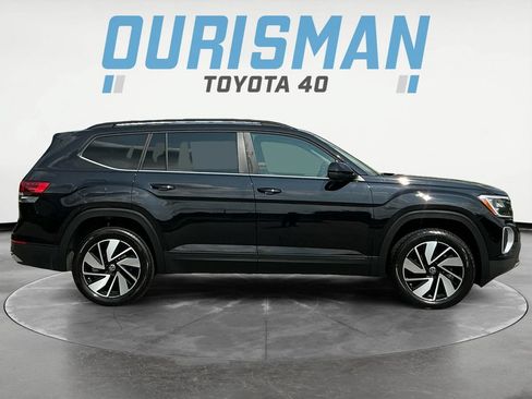 Used 2025 Volkswagen Atlas SE AWD/4WD image 8