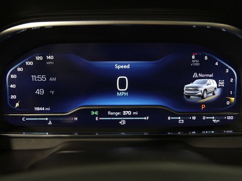 Used 2024 Chevrolet Tahoe RST w/ Luxury Package image 9