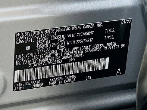 Used 2023 Toyota RAV4 XLE image 28