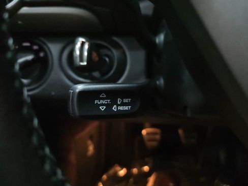 Used 2005 Porsche Boxster RWD image 19