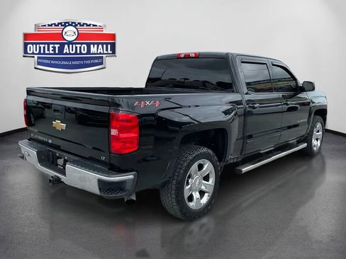 Used 2018 Chevrolet Silverado 1500 LT w/ LT Eassist Package AWD/4WD image 3