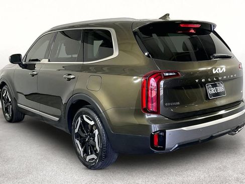 Used 2025 Kia Telluride S AWD/4WD image 15