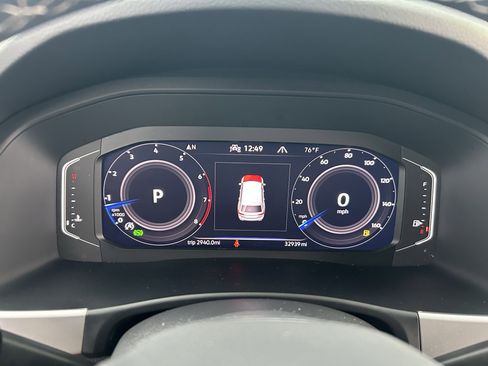 Used 2023 Volkswagen Atlas SE w/ Panoramic Sunroof Package image 10